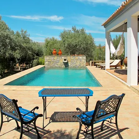 فيلة Campina Sleeps 6 With Pool And Wifi