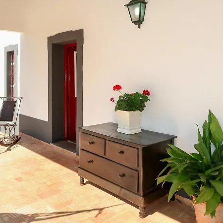 فيلة Campina Sleeps 6 With Pool And Wifi
