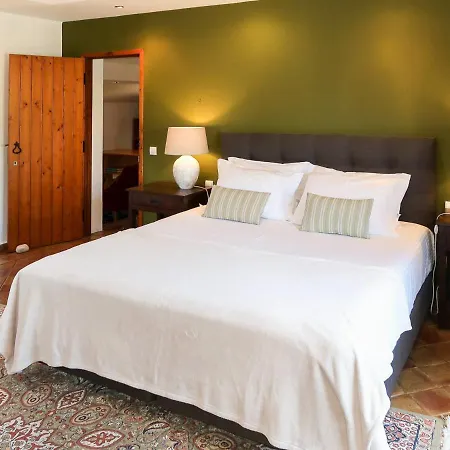 Campina Sleeps 6 With Pool And Wifi * ساو برأس دي البورتيل